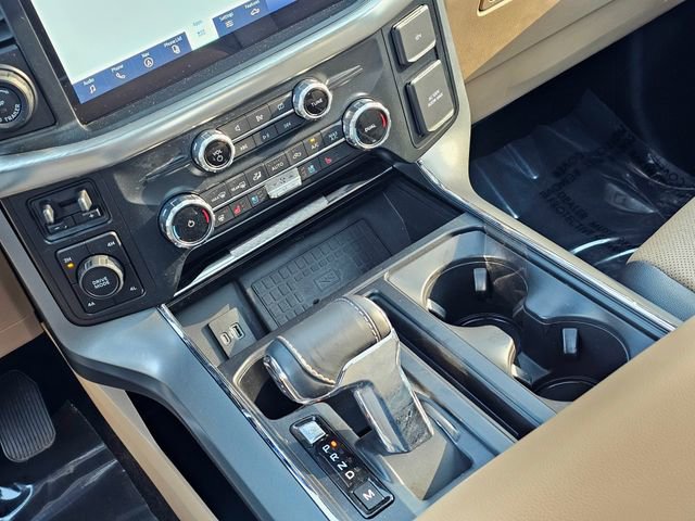 Used 2022 Ford F150 Lariat w/ Equipment Group 502A High image 34