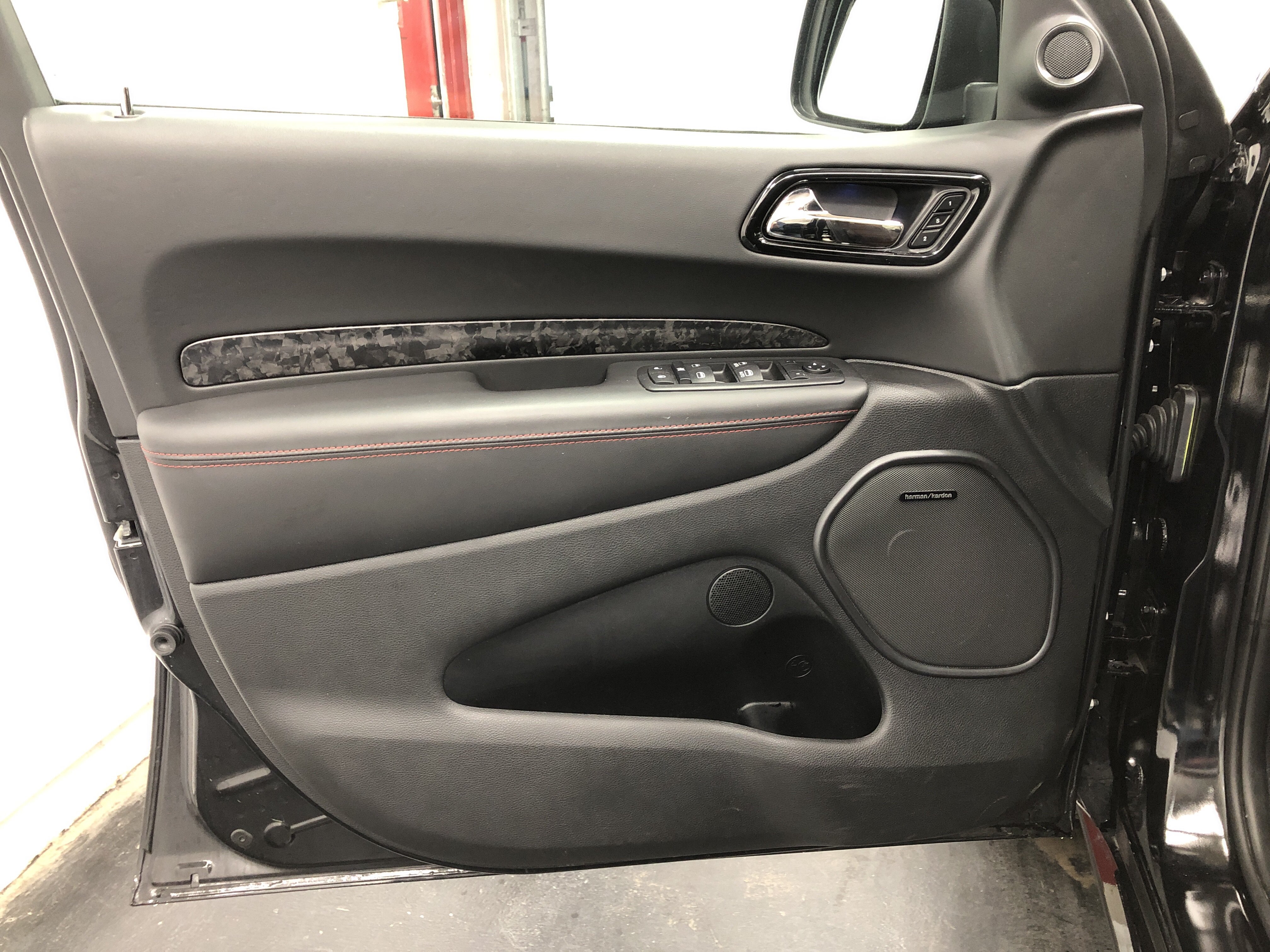 Certified 2024 Dodge Durango R/T AWD/4WD image 17