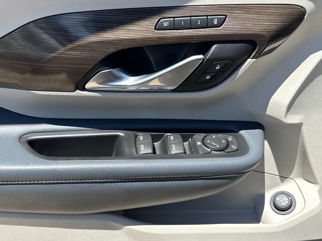Used 2023 GMC Terrain Denali AWD/4WD image 25