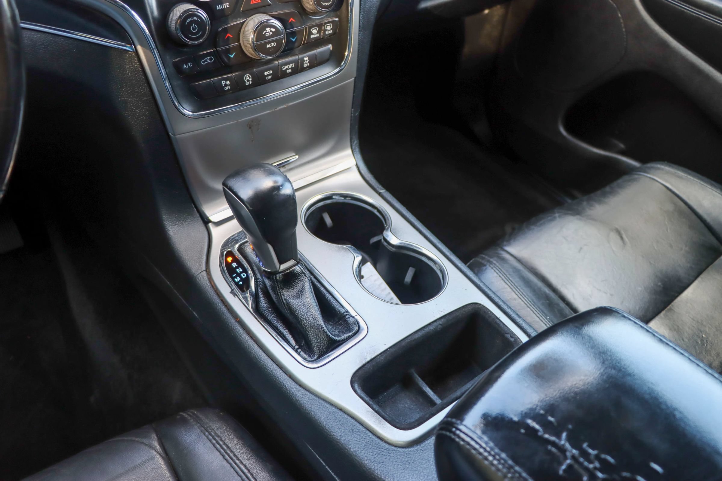 Used 2018 Jeep Grand Cherokee Limited RWD image 41