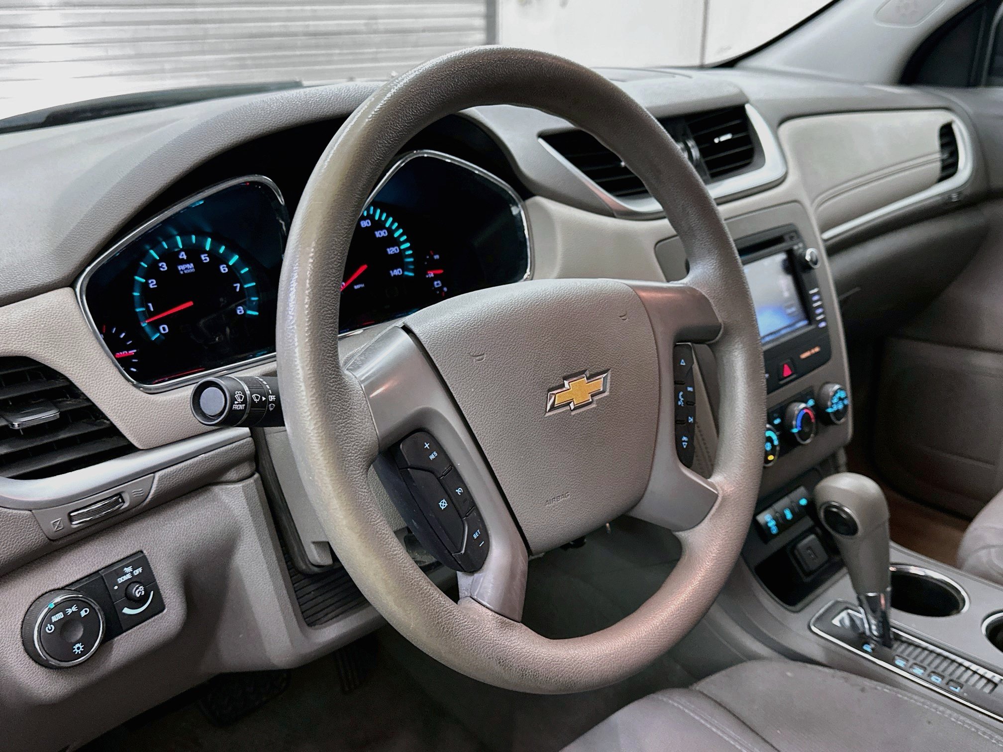 Used 2015 Chevrolet Traverse LS FWD image 18