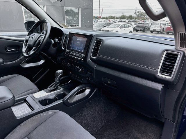 Used 2022 Nissan Frontier SV AWD/4WD image 23