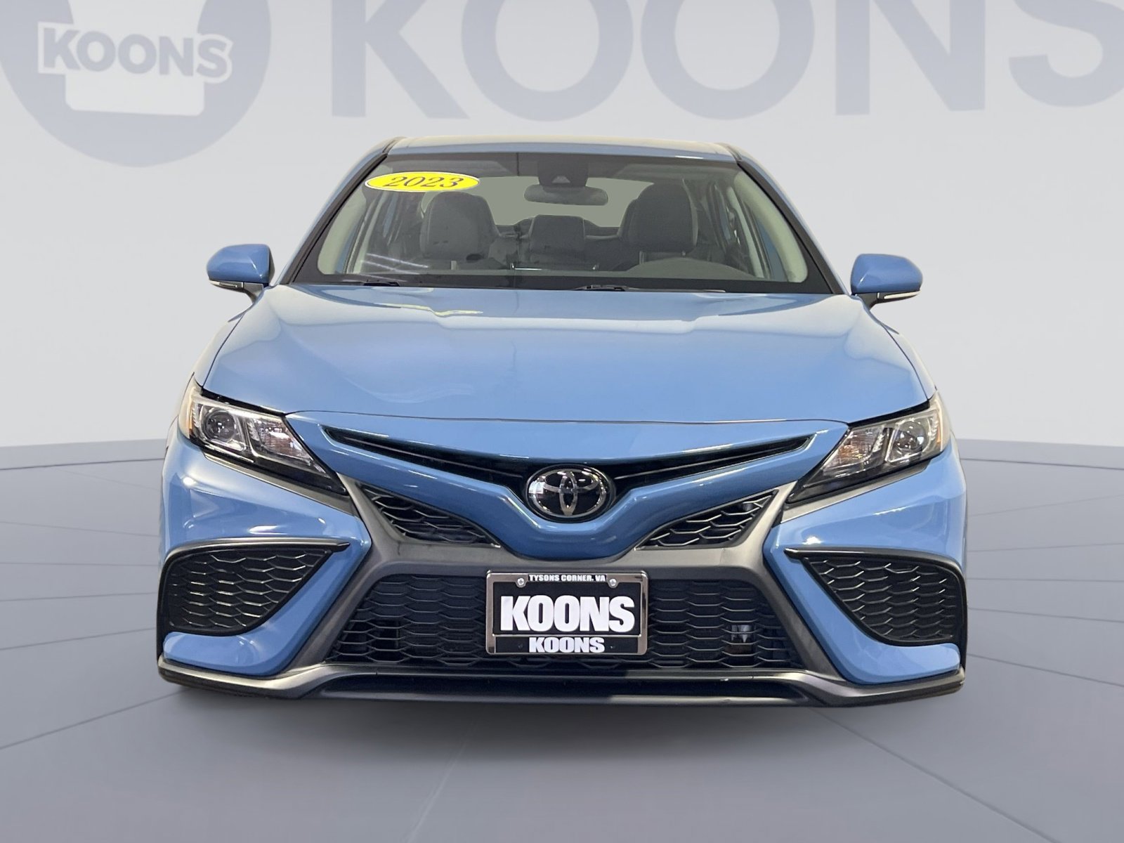 Used 2023 Toyota Camry SE image 11