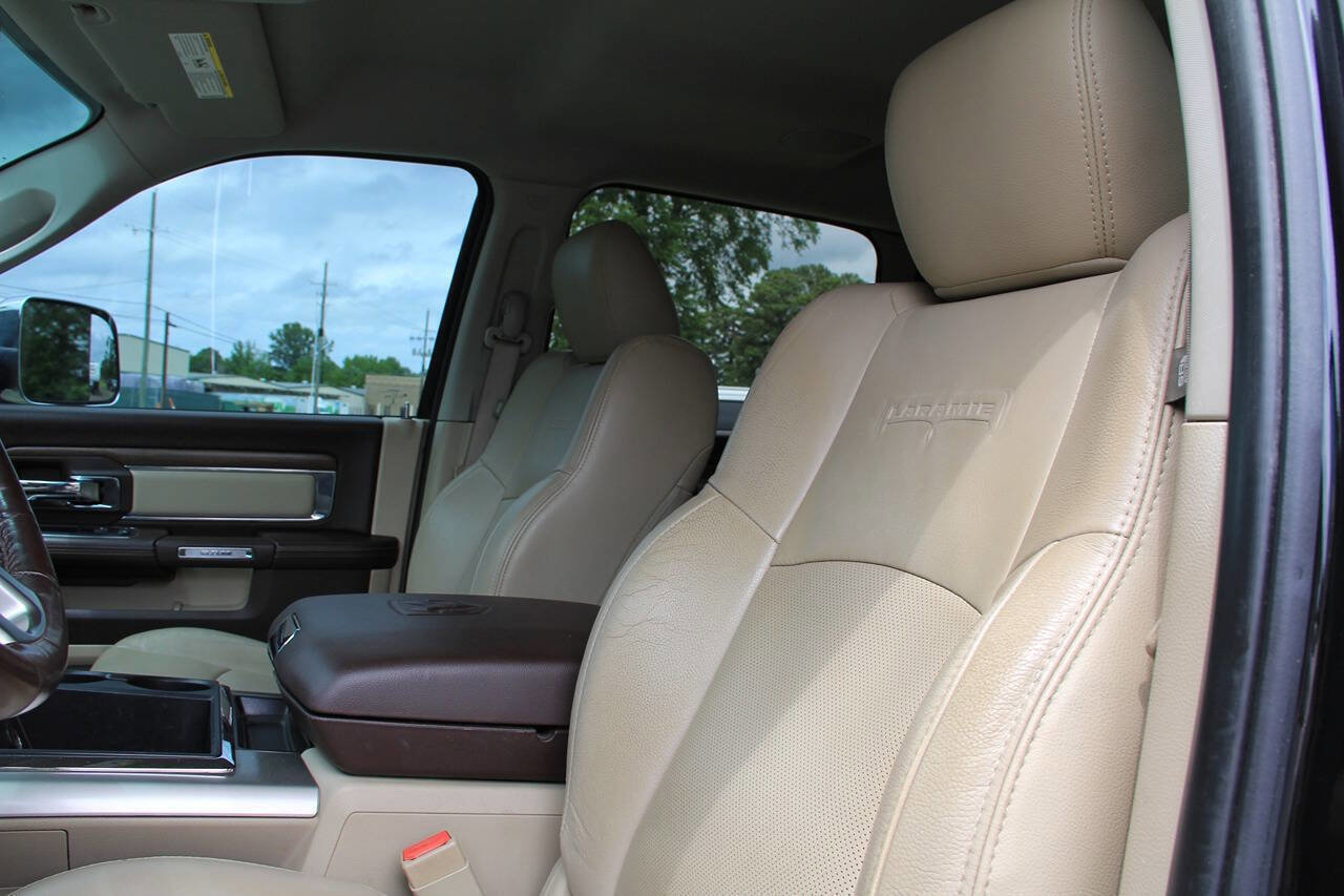 Used 2015 RAM 2500 Laramie w/ Protection Group AWD/4WD image 24