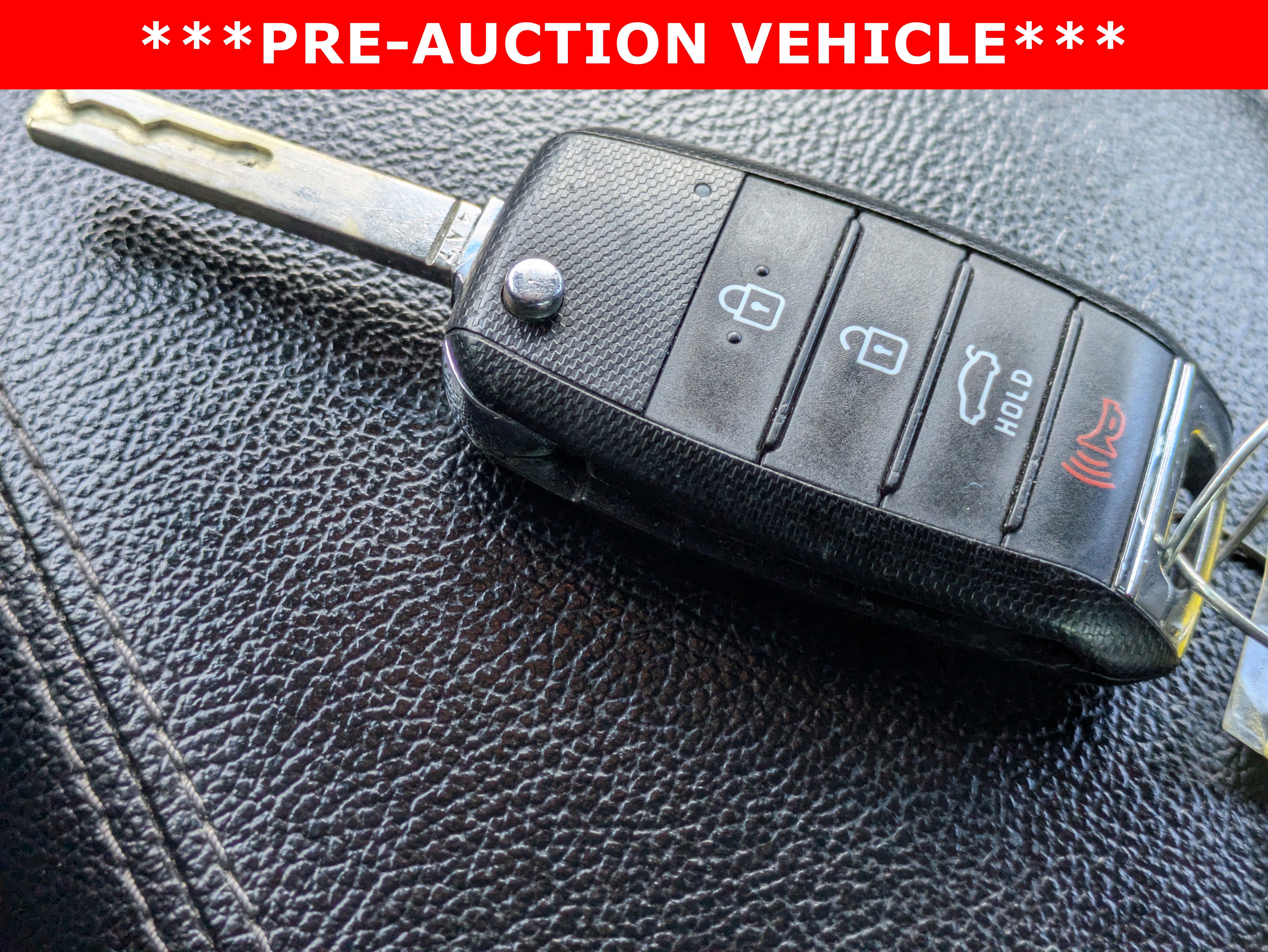 Used 2020 Kia Optima LX FWD image 29