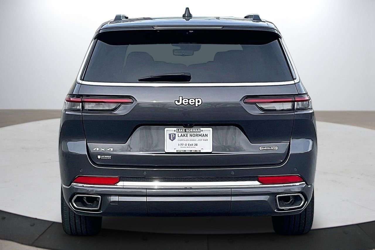 Certified 2024 Jeep Grand Cherokee L Overland w/ Luxury Tech Group IV image 8