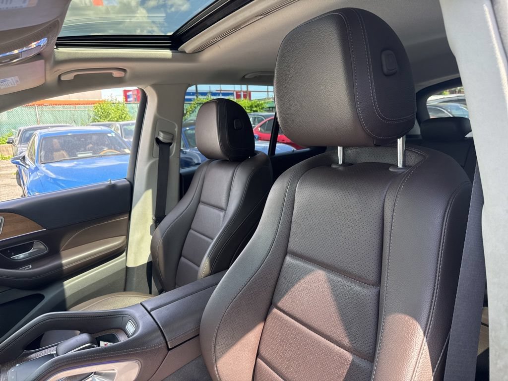 Used 2020 Mercedes-Benz GLE 350 4MATIC w/ Premium Package image 35