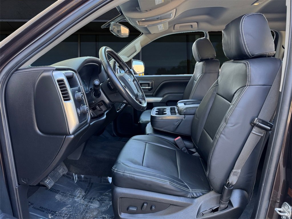 Used 2018 Chevrolet Silverado 1500 LT w/ All Star Edition image 14
