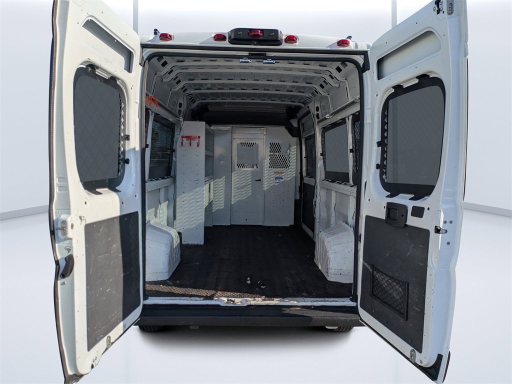 Used 2022 RAM ProMaster 2500 w/ Convenience Group image 12
