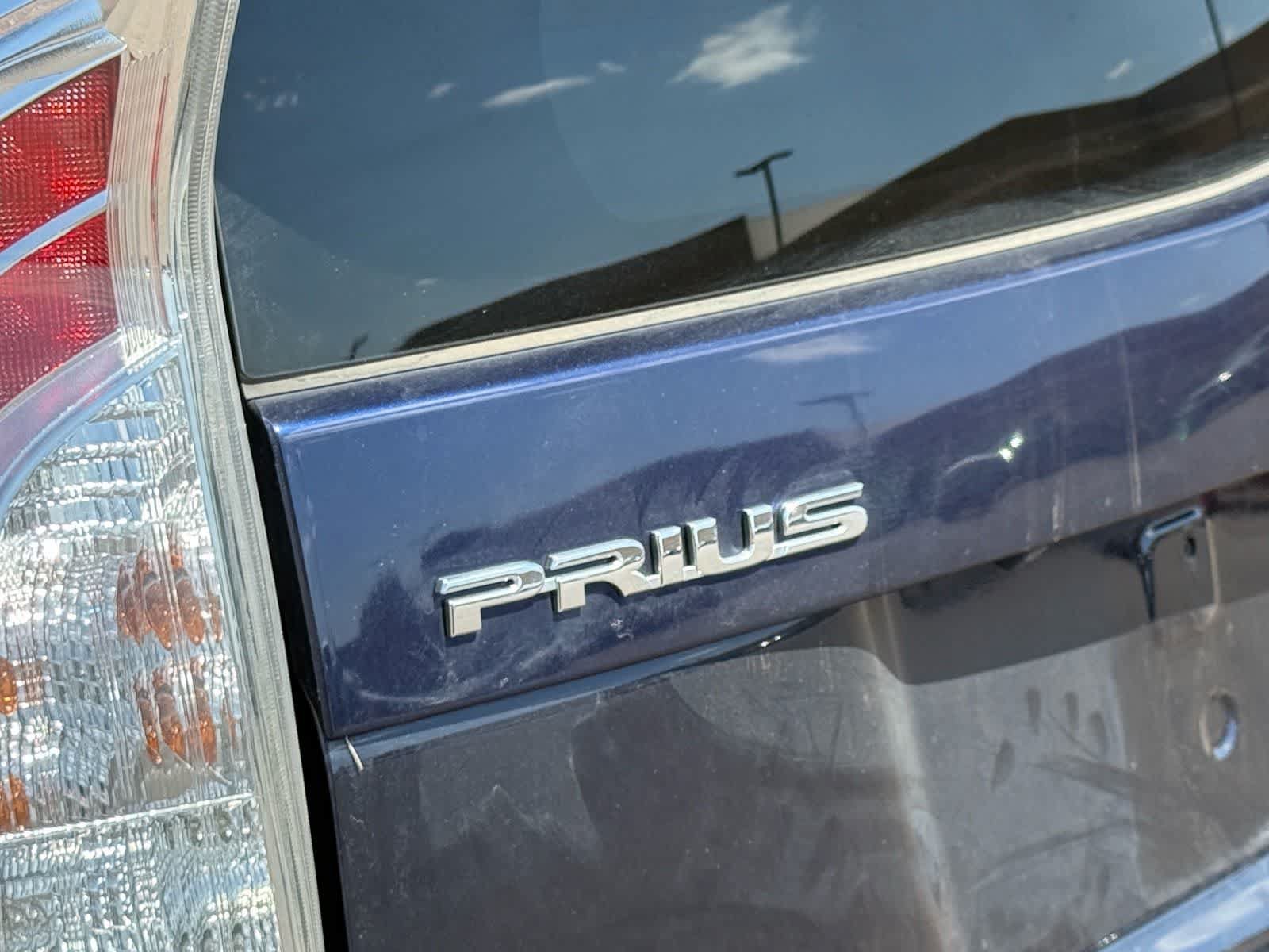 Used 2015 Toyota Prius Two FWD image 9