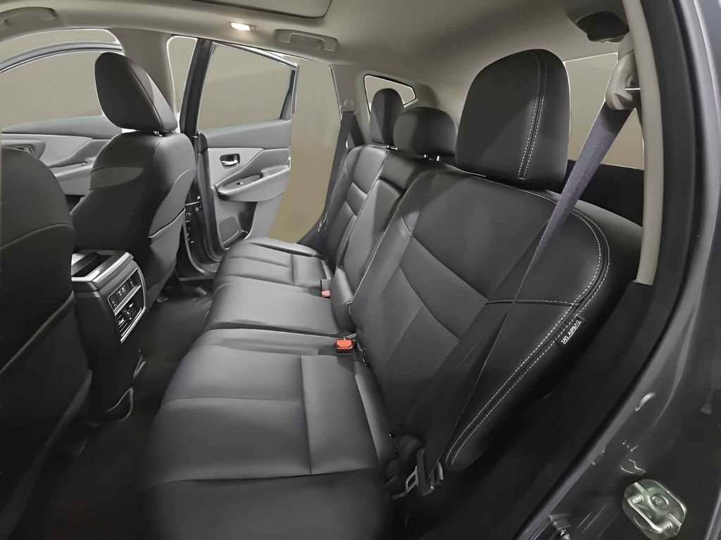 Used 2020 Nissan Murano SL AWD/4WD image 17