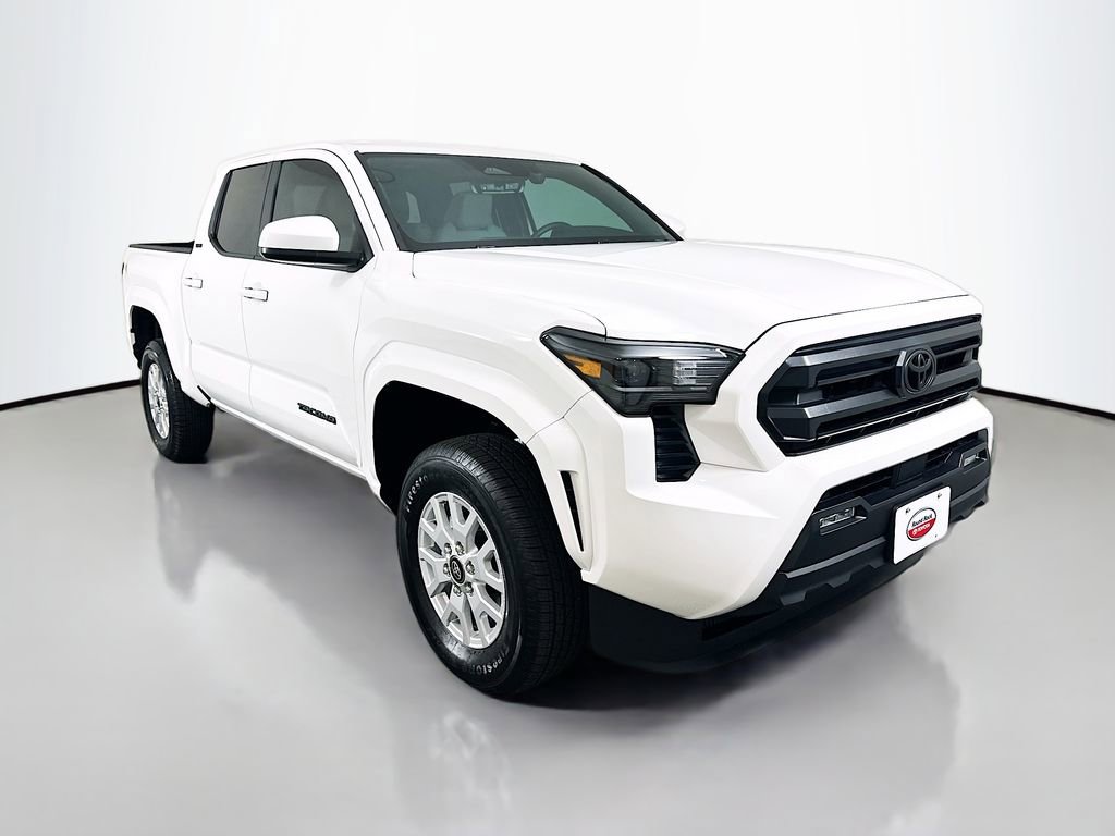 Certified 2026 Toyota Tacoma SR5 image 3