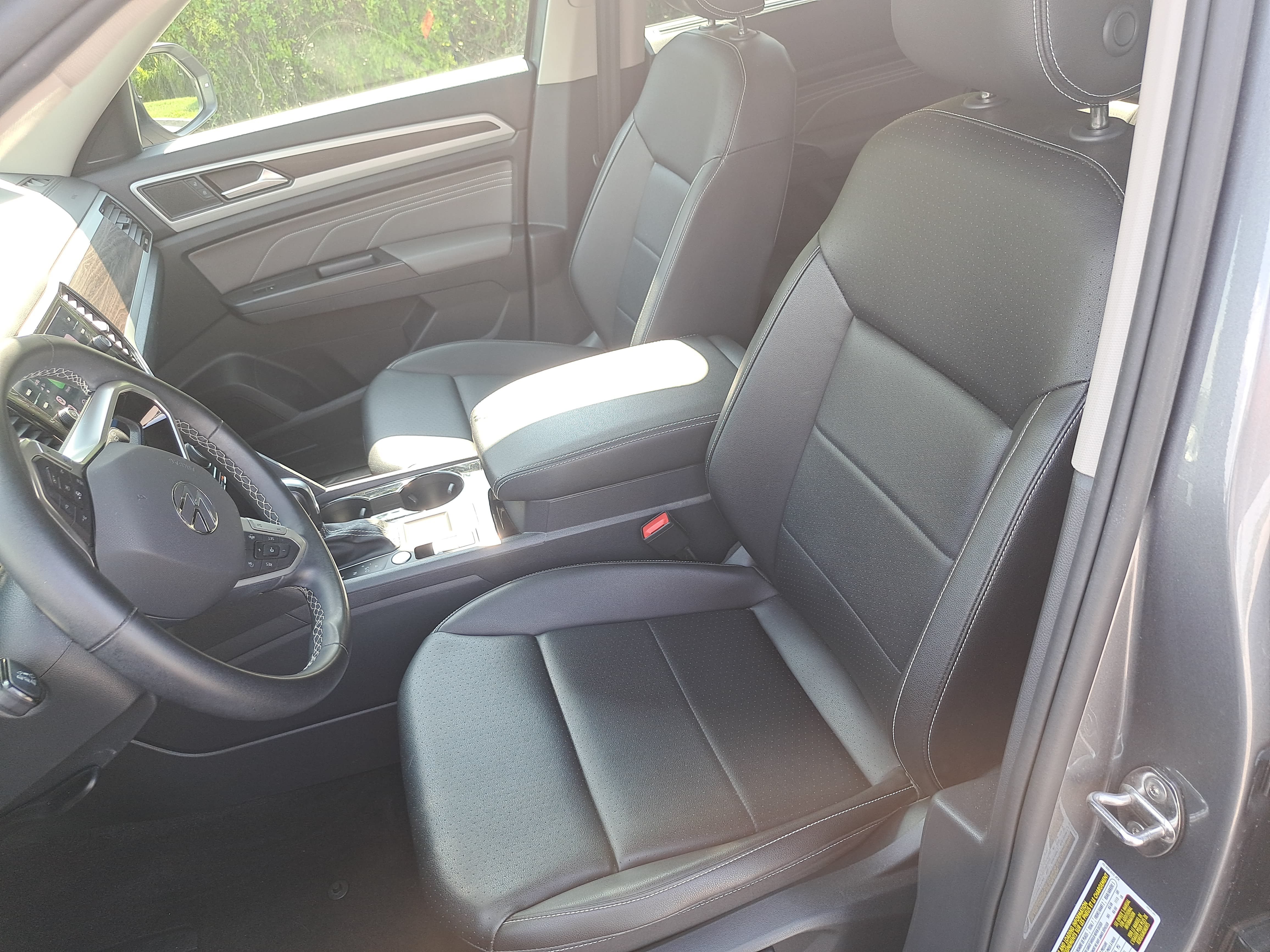 Certified 2023 Volkswagen Atlas SE w/ Panoramic Sunroof Package FWD image 16