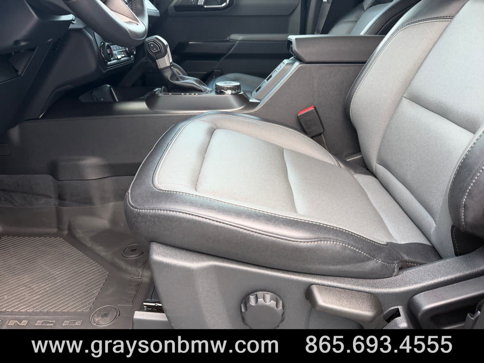 Used 2024 Ford Bronco Everglades AWD/4WD image 13