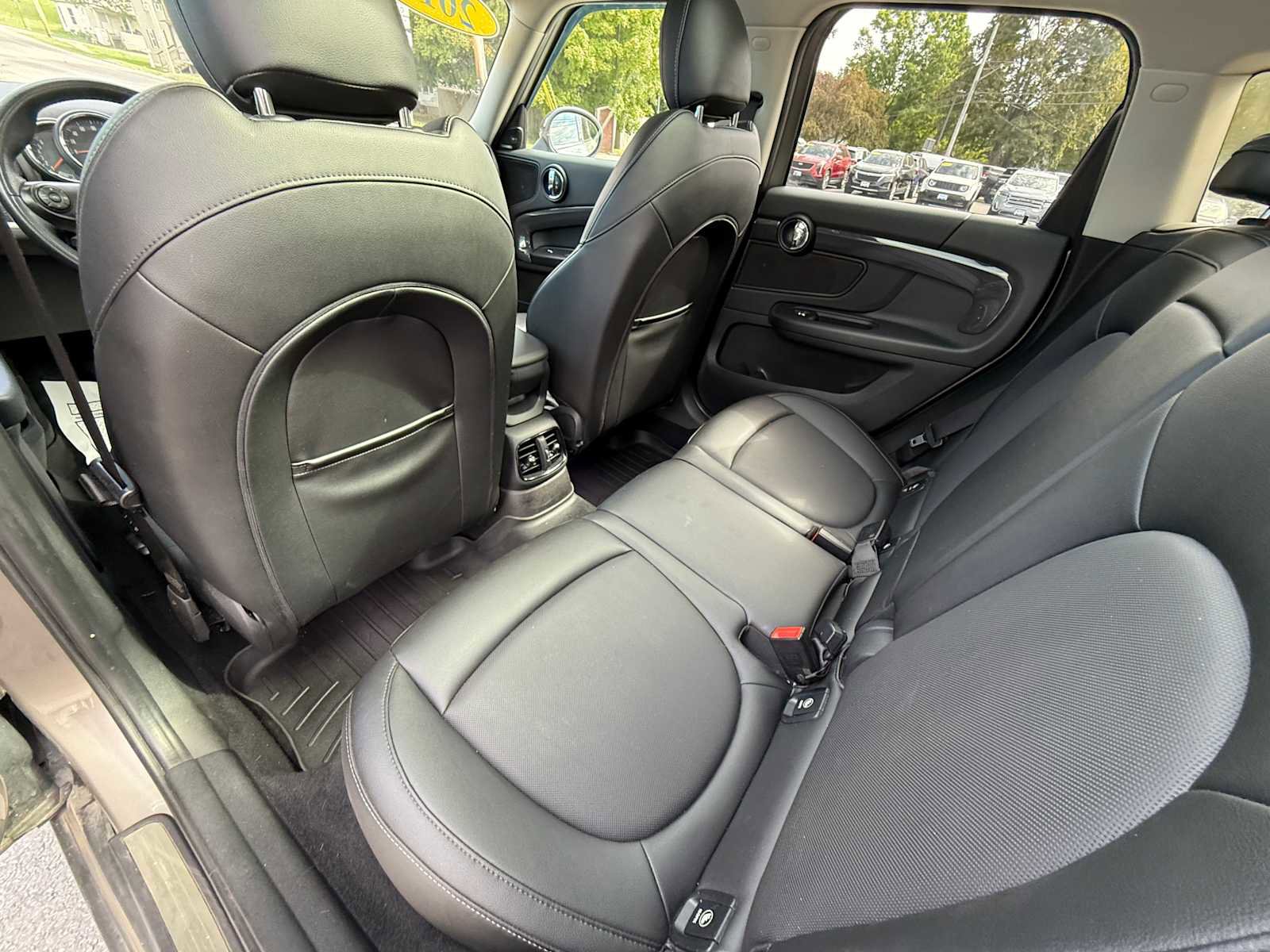 Used 2017 MINI Cooper Countryman S image 24