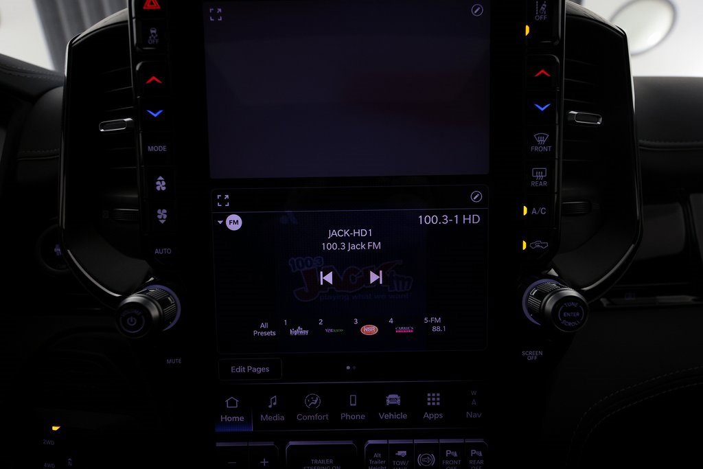 Used 2025 RAM 2500 Limited image 28