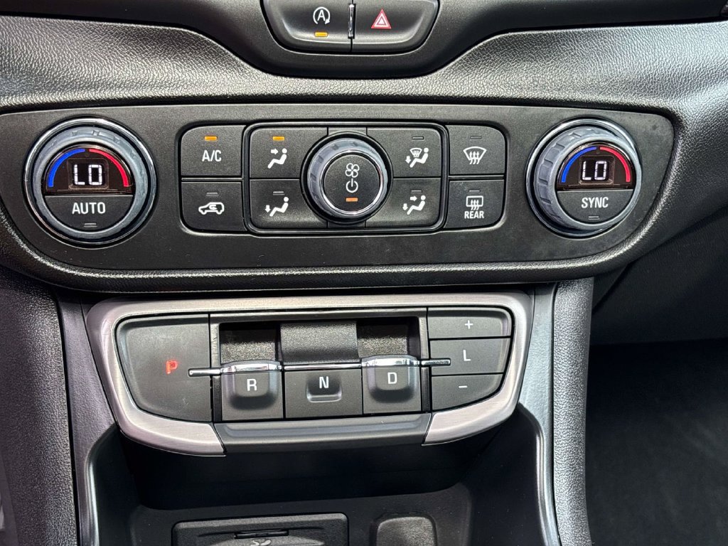 Used 2023 GMC Terrain AT4 w/ Infotainment Package II AWD/4WD image 29