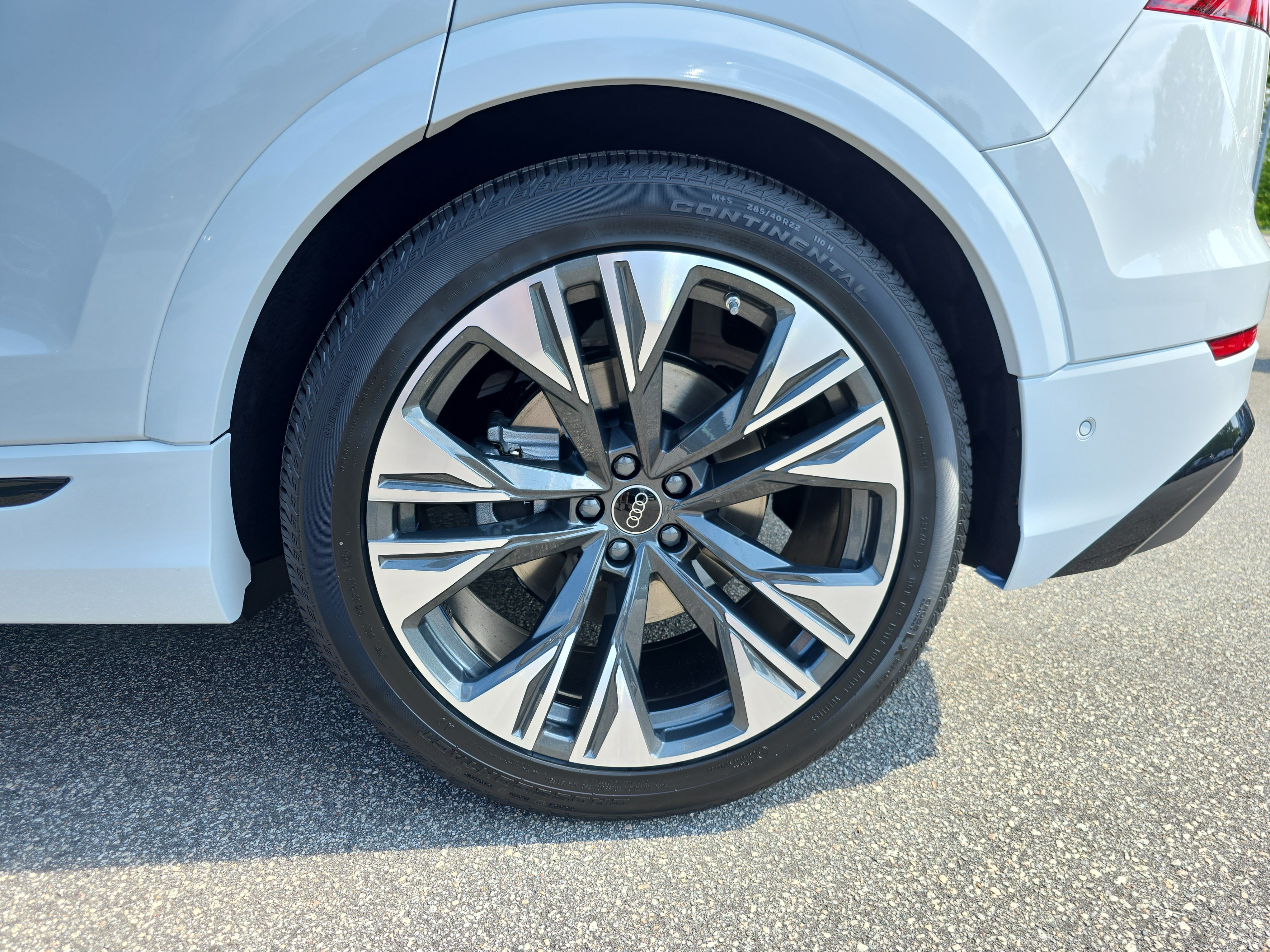 New 2026 Audi Q8 Premium Plus AWD/4WD image 32