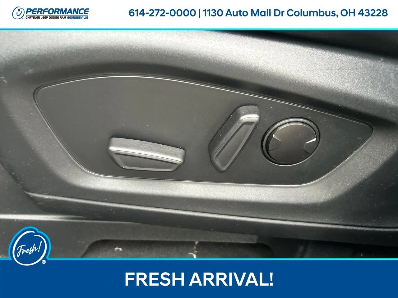 Used 2022 Ford Explorer XLT AWD/4WD image 17
