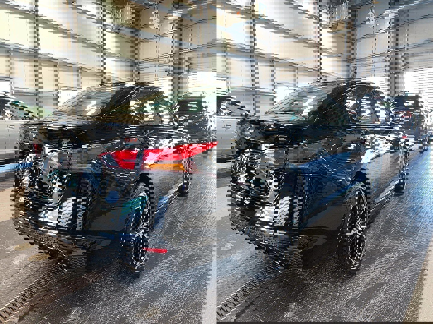 Used 2025 Nissan Altima 2.5 SR image 15