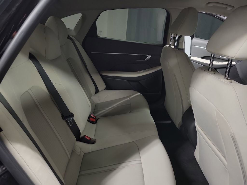 Used 2025 Hyundai Sonata SE FWD image 20
