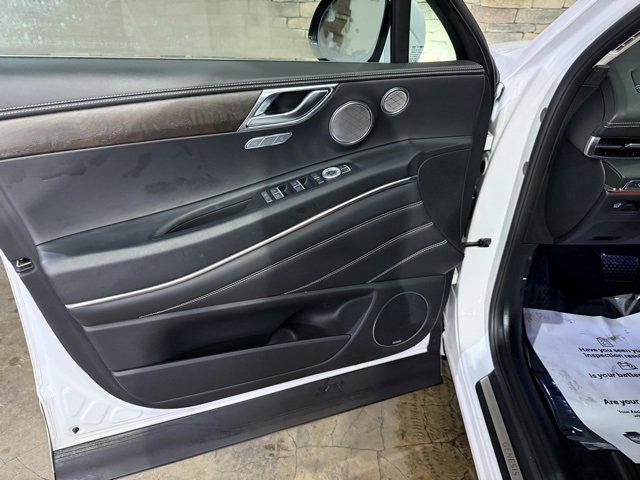 Used 2024 Genesis GV80 3.5T w/ Prestige Package image 11