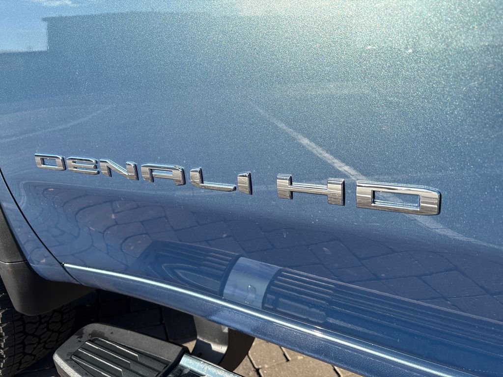 New 2026 GMC Sierra 2500 Denali w/ Denali Reserve Package image 10