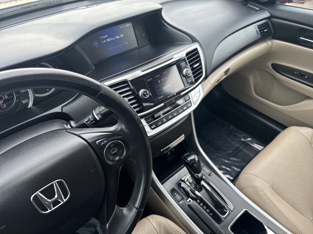 Used 2015 Honda Accord EX-L image 21