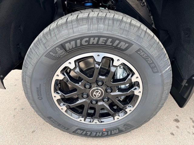 New 2026 Toyota Tundra SR5 image 12
