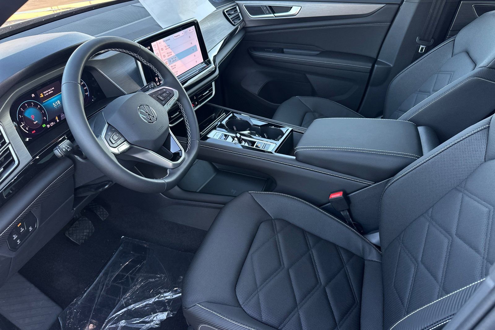 New 2026 Volkswagen Atlas Cross Sport SE AWD/4WD image 10