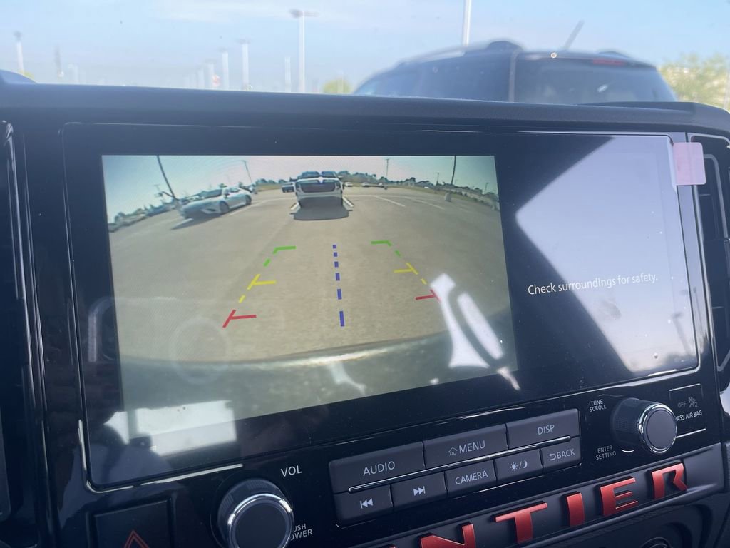 Used 2025 Nissan Frontier PRO-4X image 28