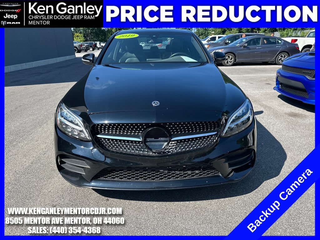 Used 2019 Mercedes-Benz C 300 4MATIC Sedan image 2