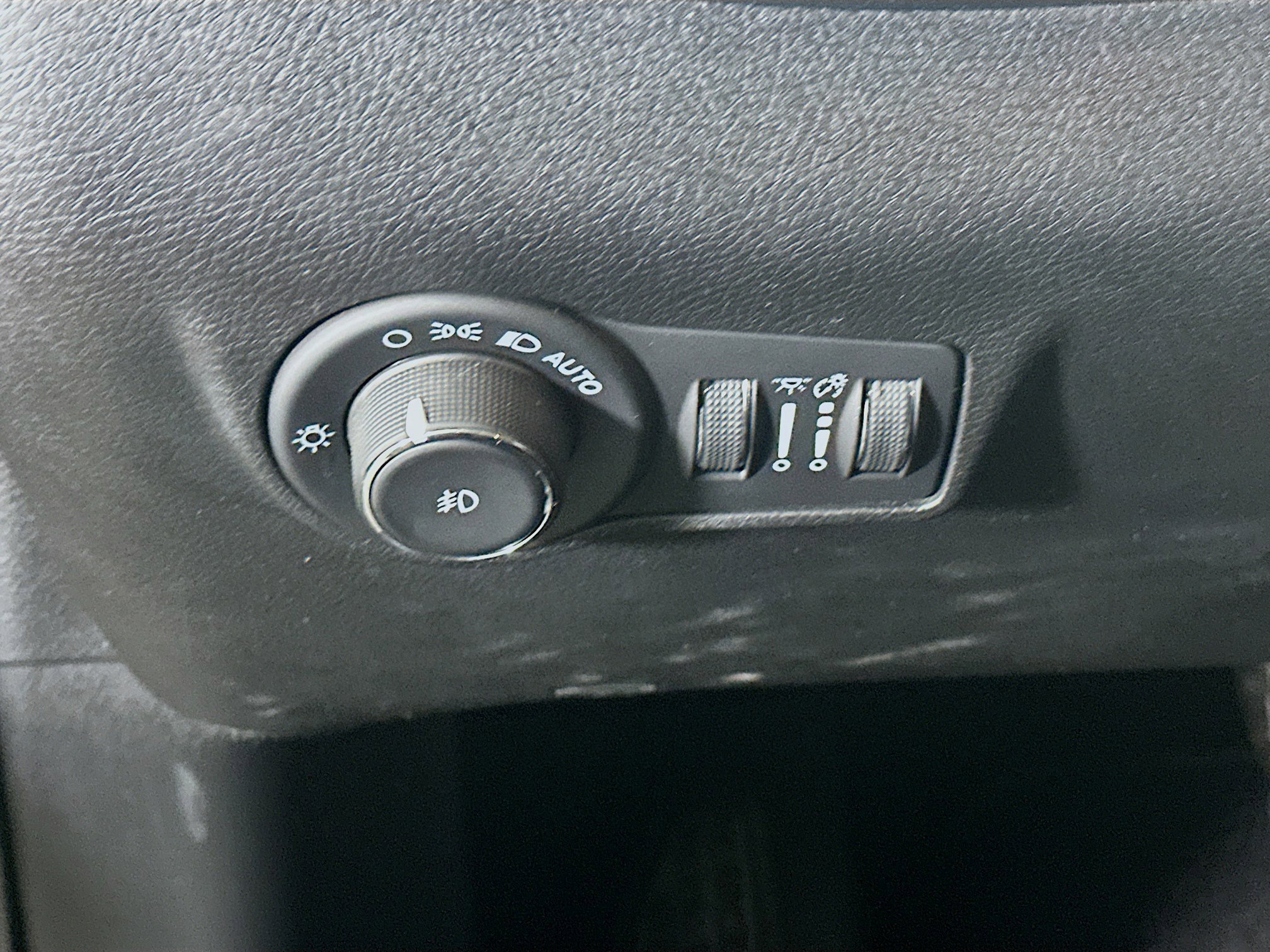 Used 2022 Jeep Compass Latitude image 17