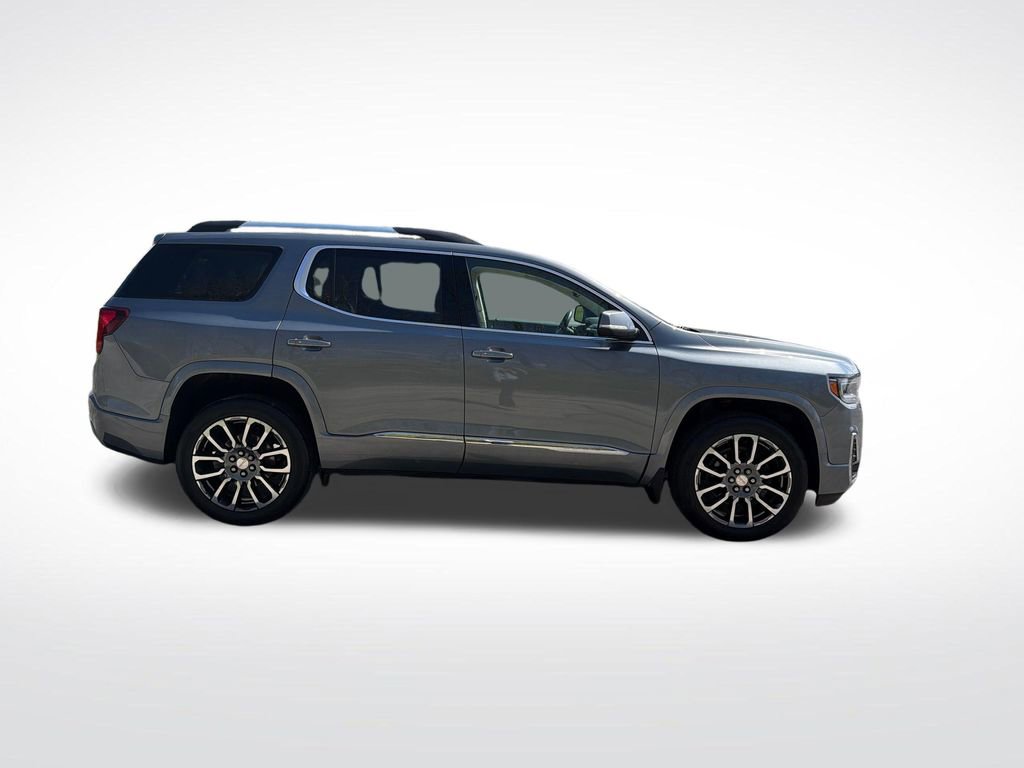 Used 2020 GMC Acadia Denali w/ Denali Ultimate Package AWD/4WD image 7