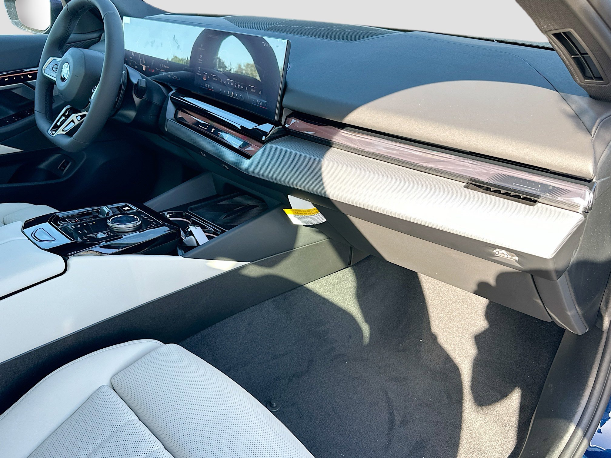 New 2026 BMW 530i w/ M Sport Package image 24