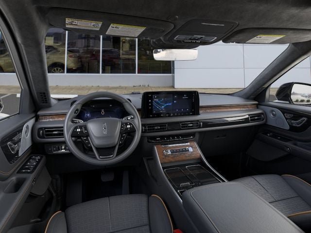 New 2026 Lincoln Aviator Black Label w/ Jet Appearance Package AWD/4WD image 9