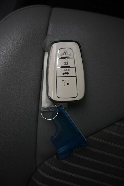Used 2024 Toyota Camry SE w/ Convenience Package FWD image 49