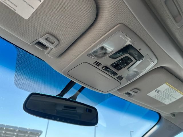 Used 2015 Toyota Sienna Limited AWD/4WD image 27