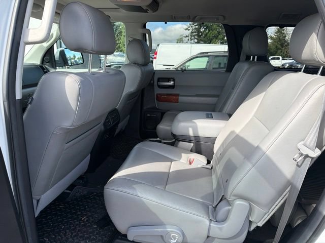 Used 2021 Toyota Sequoia Platinum AWD/4WD image 13