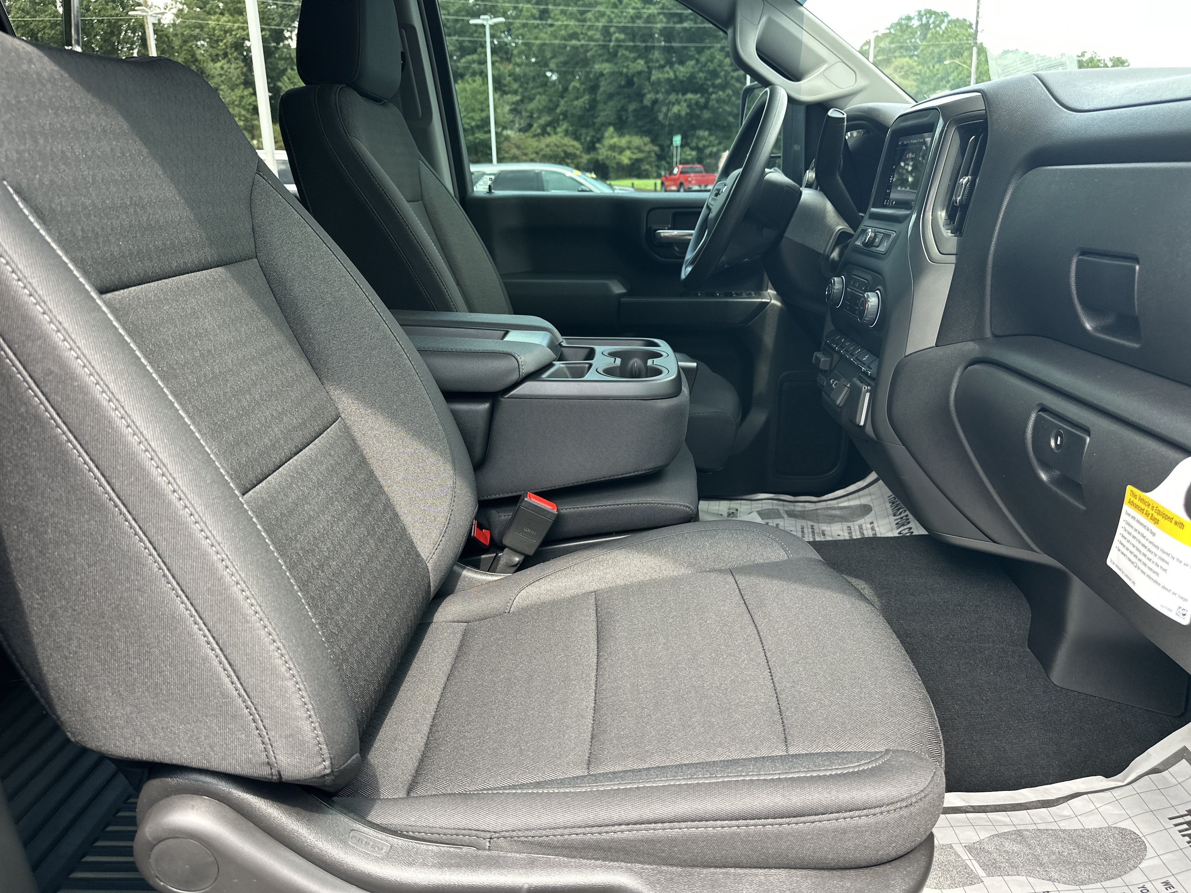 Used 2025 Chevrolet Silverado 2500 Custom w/ Custom Value Package AWD/4WD image 14