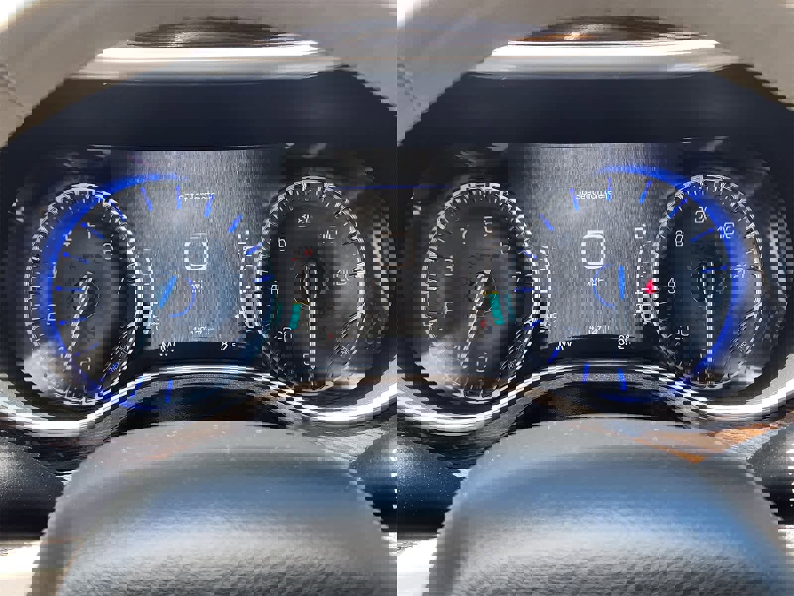 Used 2021 Chrysler Pacifica Limited w/ Premium & Safety Sphere Group image 15