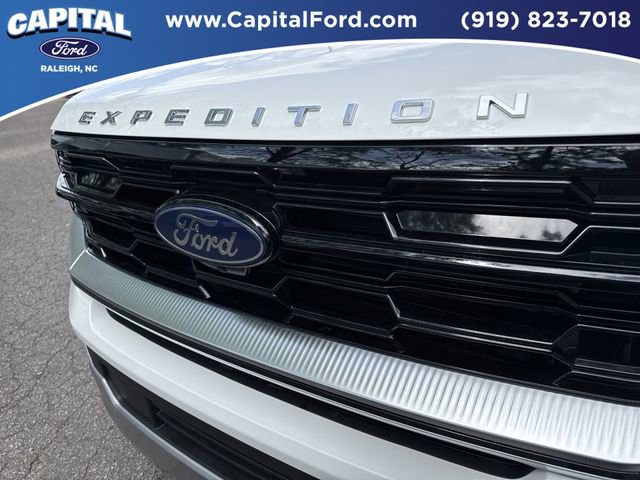Certified 2025 Ford Expedition Max Platinum image 10