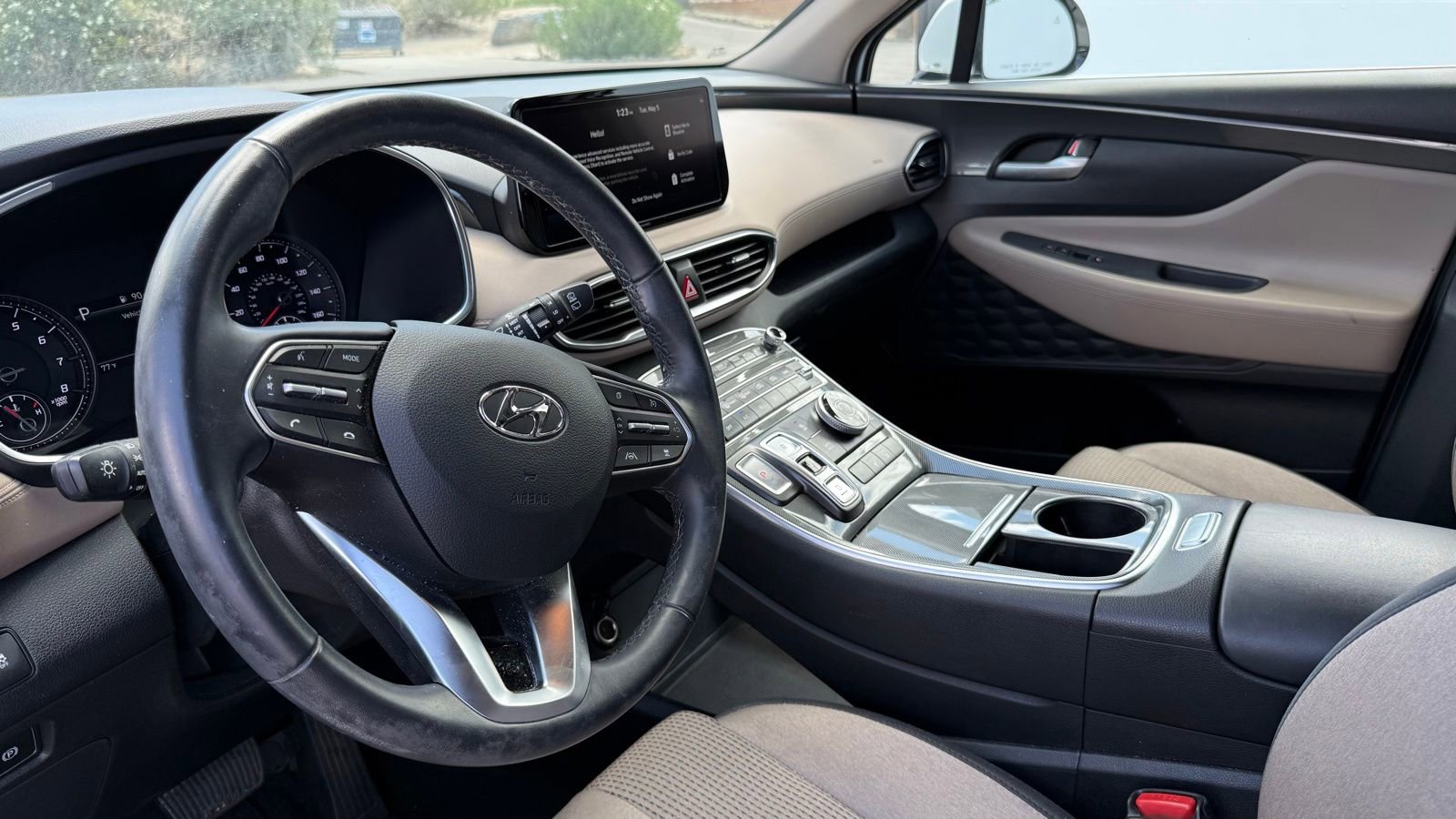 Used 2023 Hyundai Santa Fe SEL w/ Cargo Package FWD image 4