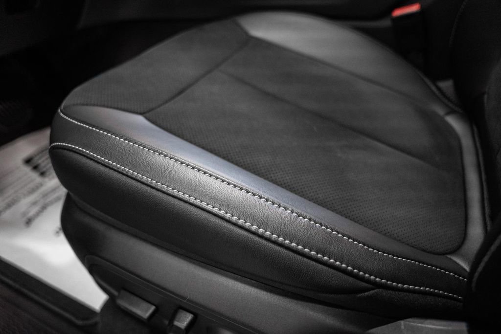 New 2025 Jeep Grand Cherokee Altitude image 34