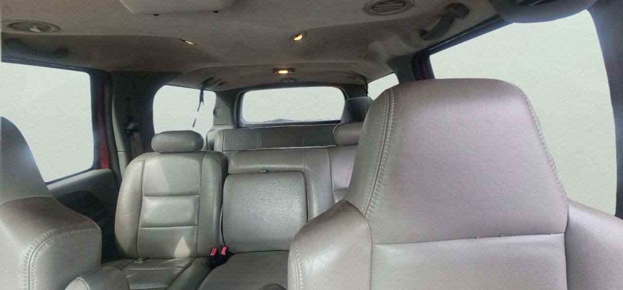 Used 2005 Ford Excursion XLT AWD/4WD image 10