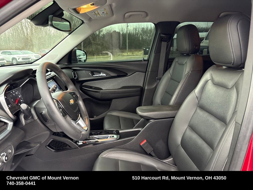 Used 2021 Chevrolet TrailBlazer LT w/ Premium Seating Package image 11