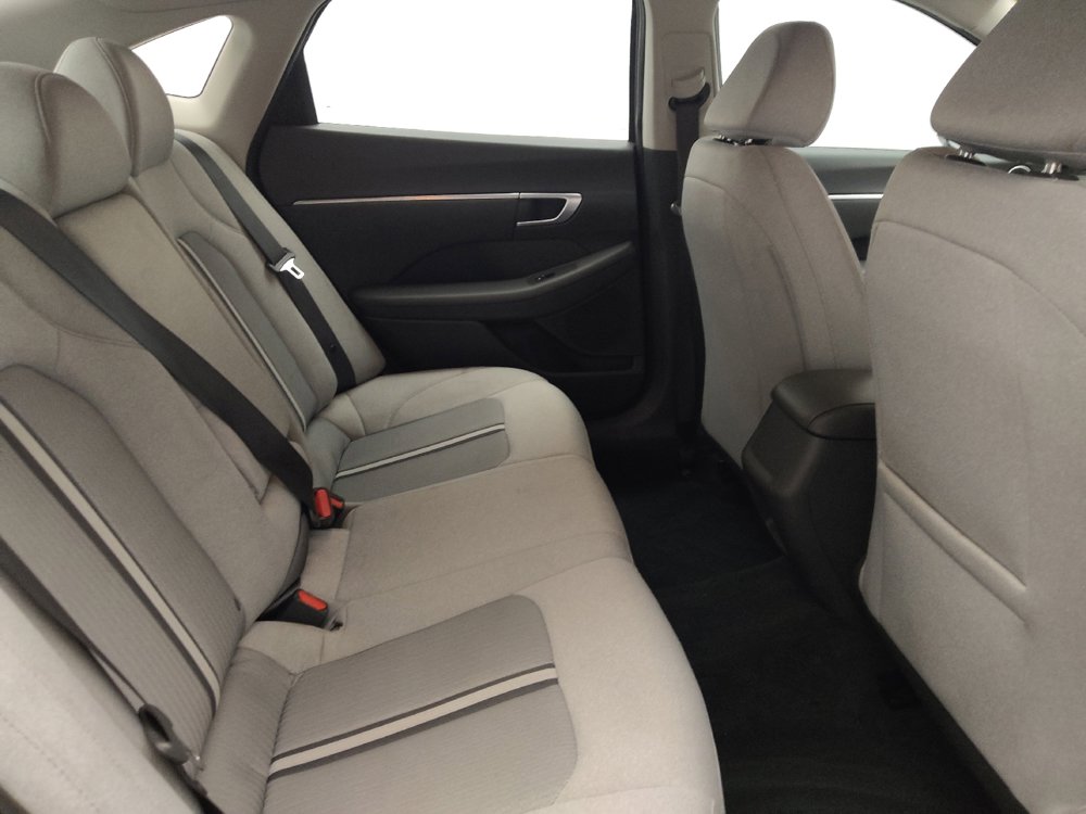 Used 2021 Hyundai Sonata SEL w/ Preferred Accessory Package FWD image 19