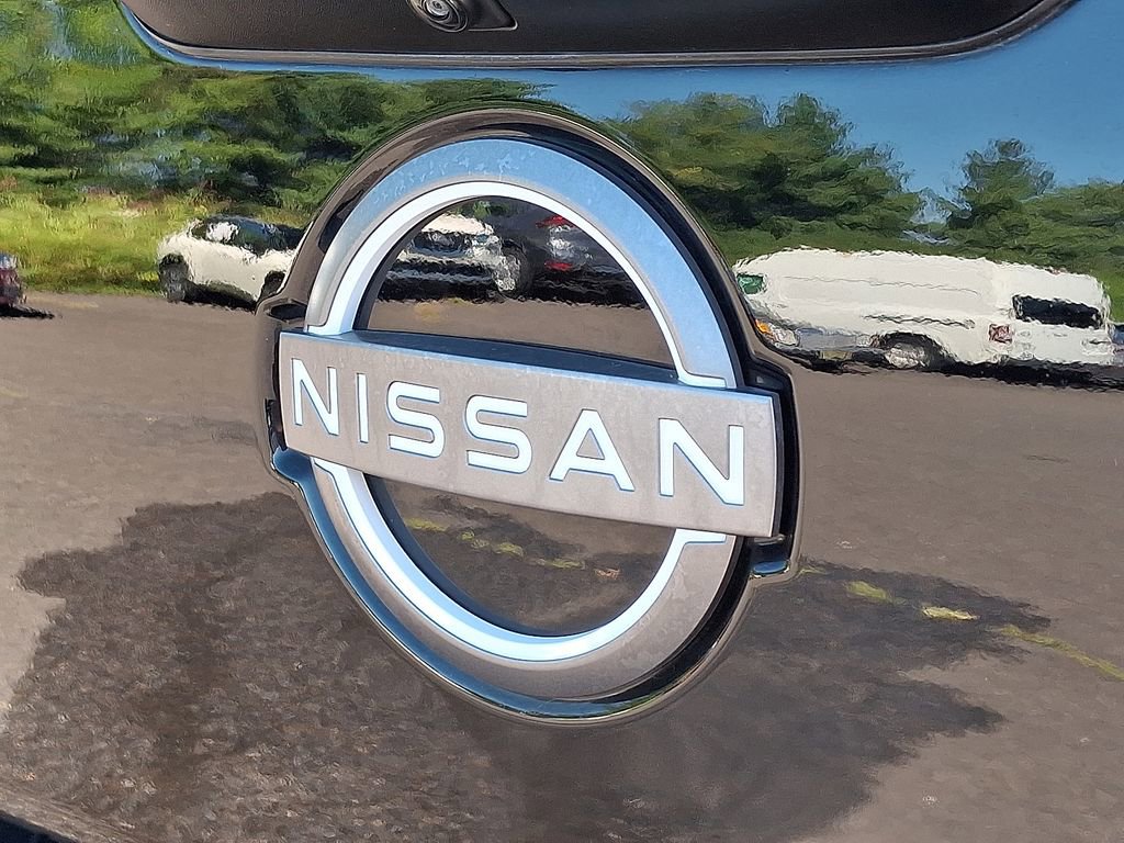 Certified 2024 Nissan Titan SV w/ SV Convenience Package image 30