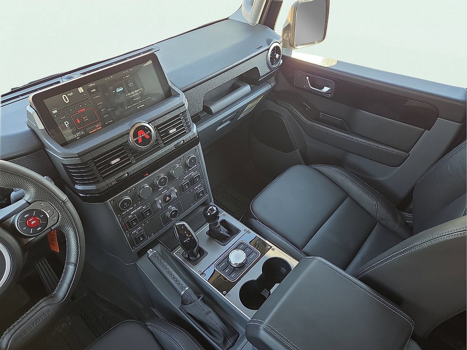 Used 2024 INEOS Grenadier Station Wagon AWD/4WD image 12