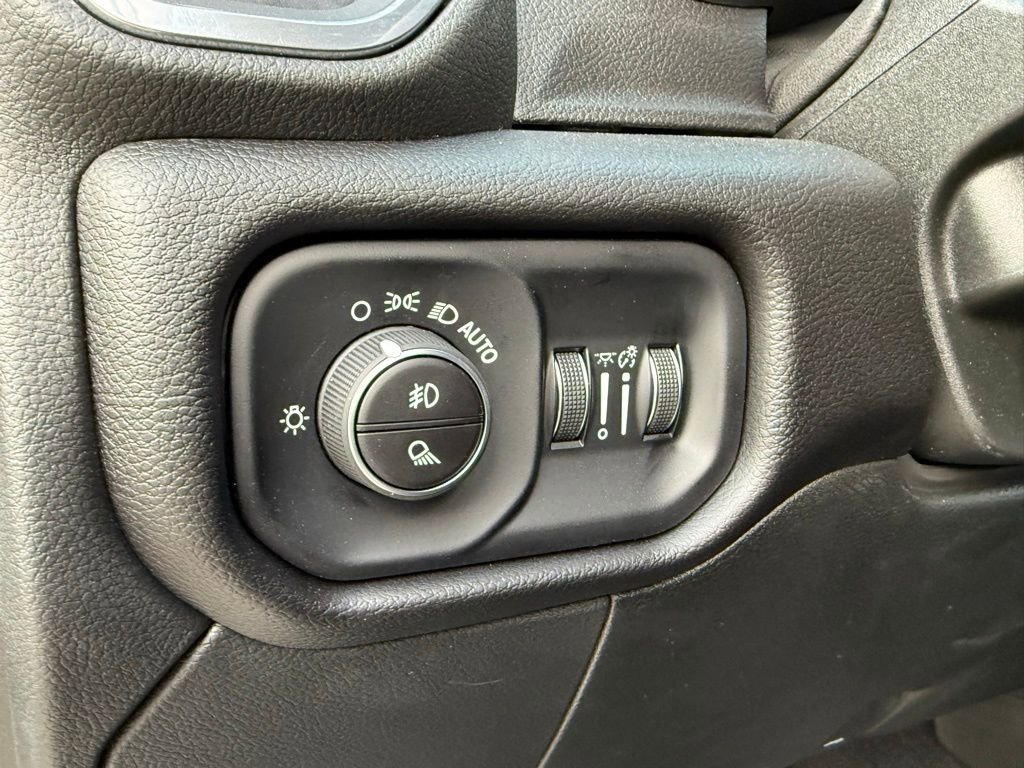 New 2026 RAM 2500 Laramie w/ Towing Technology Group image 16